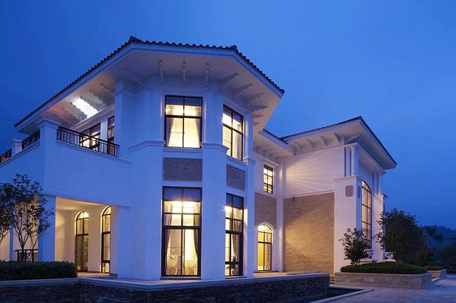 Mẫu biệt thự đẹp với thiết kế theo phong cách địa trung hải.